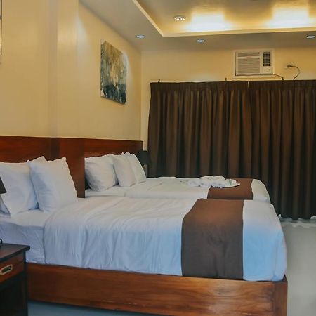 Villa Mj Maristela Beach Resort Lemery エクステリア 写真
