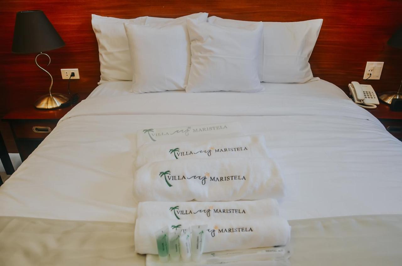 Villa Mj Maristela Beach Resort Lemery エクステリア 写真