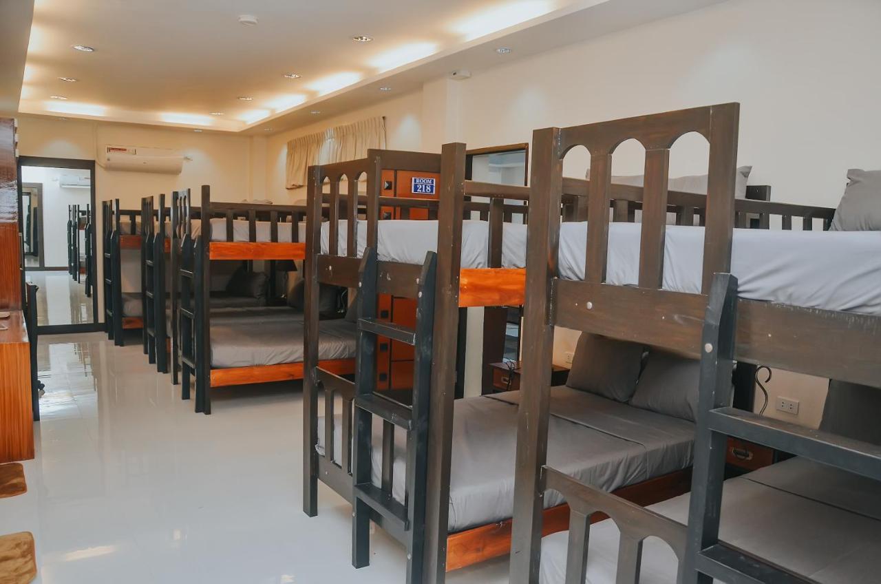 Villa Mj Maristela Beach Resort Lemery エクステリア 写真