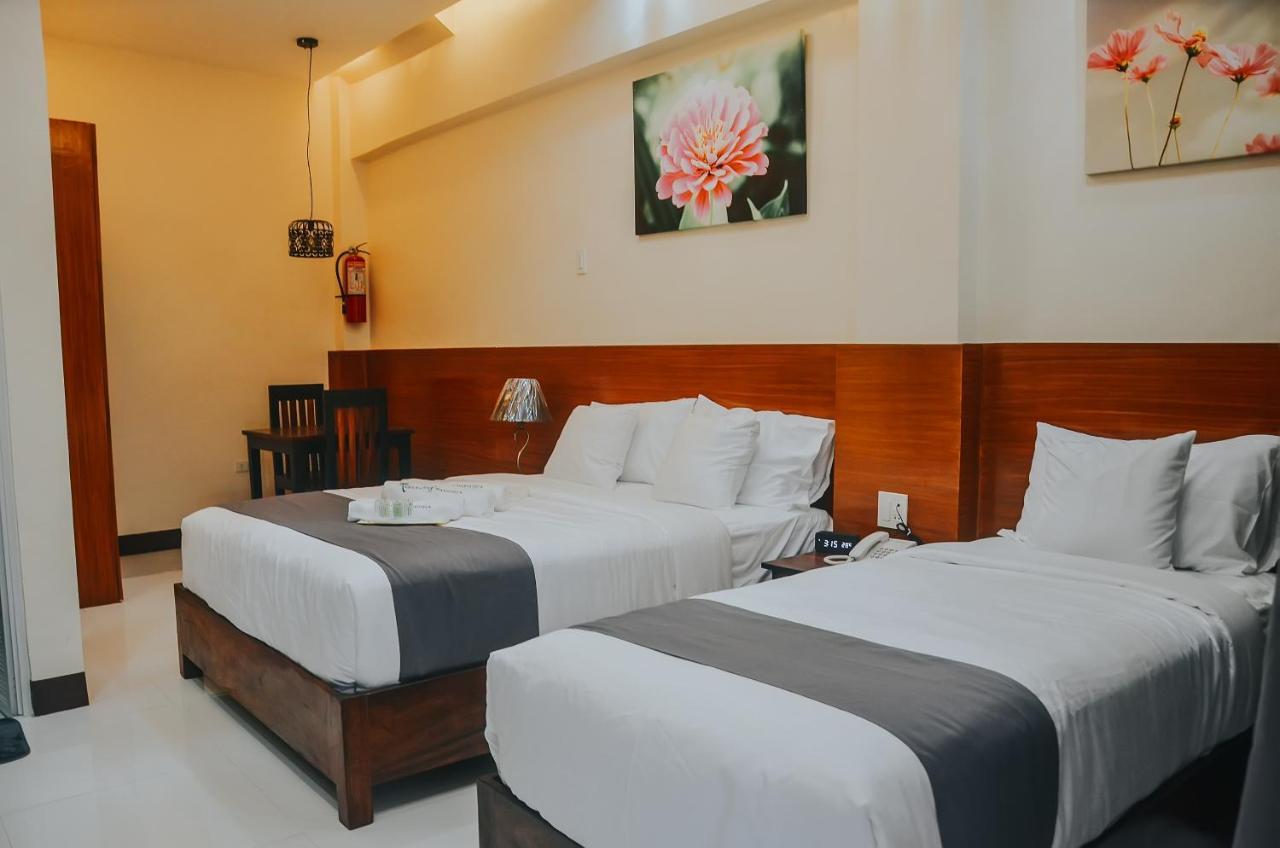 Villa Mj Maristela Beach Resort Lemery エクステリア 写真