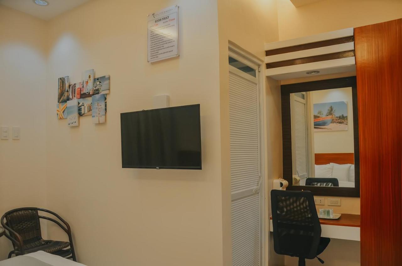Villa Mj Maristela Beach Resort Lemery エクステリア 写真